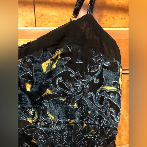 Velvet burnout bodysuit - Picture 5 of 9